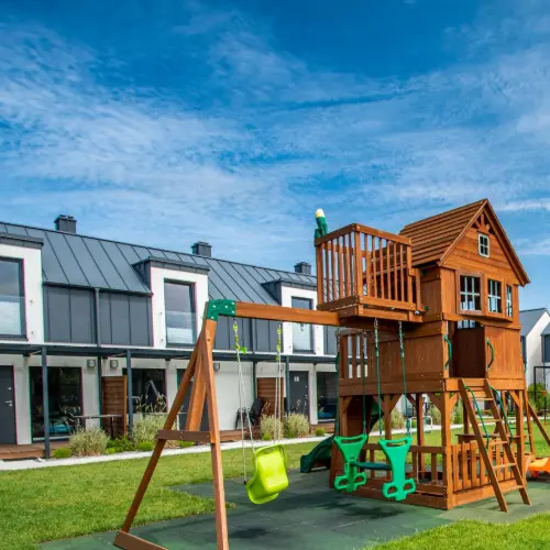 DOMKI DO WYNAJĘCIA Z PLACEM ZABAW w Dębkach 2